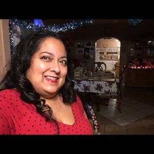 Meet your Posher, Manuela